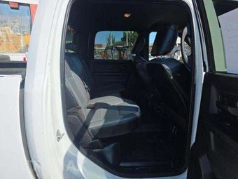 2021 Ram 3500 Tradesman Crew Cab Medium Bed - miniatura 16