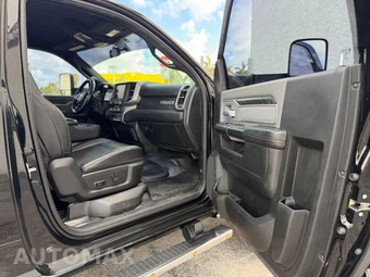2021 Ram 5500 Cab Chassis SLT Regular Cab DRW - miniatura 21