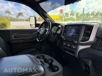 2021 Ram 5500 Cab Chassis SLT Regular Cab DRW - miniatura 22