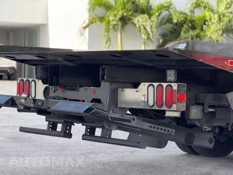 2021 Ram 5500 Cab Chassis SLT Regular Cab DRW - miniatura 6