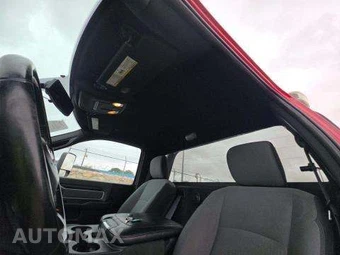 2021 Ram 5500 Cab Chassis SLT Regular Cab DRW – miniatura 11