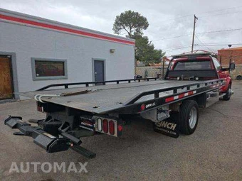 2021 Ram 5500 Cab Chassis SLT Regular Cab DRW – miniatura 3