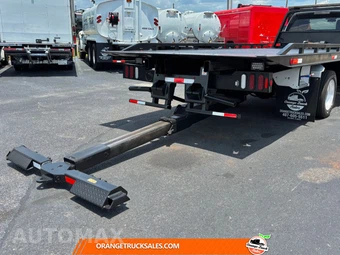 2021 Ram 5500 Cab Chassis SLT Regular Cab DRW - miniatura 10