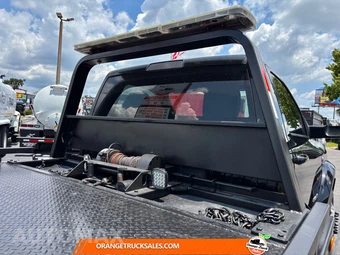 2021 Ram 5500 Cab Chassis SLT Regular Cab DRW - miniatura 12