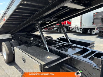 2021 Ram 5500 Cab Chassis SLT Regular Cab DRW - miniatura 15