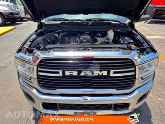 2021 Ram 5500 Cab Chassis SLT Regular Cab DRW - miniatura 24