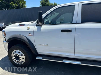 2021 Ram 5500 Cab Chassis Tradesman Crew Cab DRW - miniatura 12