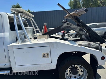 2021 Ram 5500 Cab Chassis Tradesman Crew Cab DRW - miniatura 15