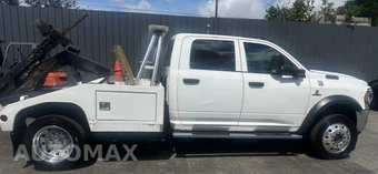 2021 Ram 5500 Cab Chassis Tradesman Crew Cab DRW - miniatura 5