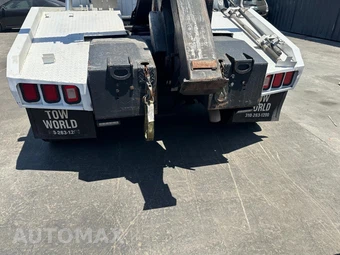 2021 Ram 5500 Cab Chassis Tradesman Crew Cab DRW - miniatura 9