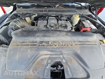 2021 Ram 5500 Cab Chassis Tradesman Crew Cab DRW – miniatura 15