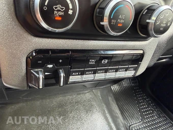 2021 Ram 5500 Cab Chassis Tradesman Regular Cab DRW – miniatura 21