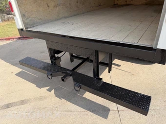 2021 Ram 5500 Cab Chassis Tradesman Regular Cab DRW – miniatura 25