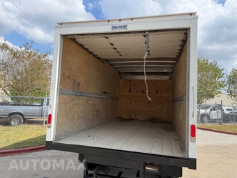 2021 Ram 5500 Cab Chassis Tradesman Regular Cab DRW – miniatura 3