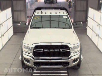 2021 Ram 5500 Cab Chassis Tradesman Regular Cab DRW – miniatura 16