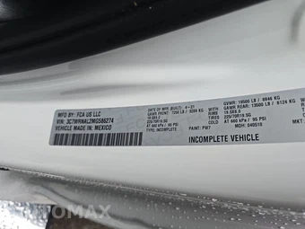 2021 Ram 5500 Cab Chassis Tradesman Regular Cab DRW – miniatura 9