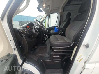 2021 Ram ProMaster 2500 Cargo Van High Roof 159.0" WB - miniatura 6