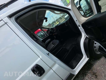 2021 Ram ProMaster 2500 Cargo Van Low Roof 136.0" WB - miniatura 18