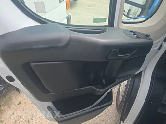 2021 Ram ProMaster 3500 Cab Chassis – miniatura 9