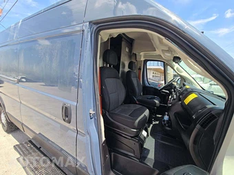 2021 Ram ProMaster 3500 Cargo Van High Roof 159.0" WB - miniatura 14
