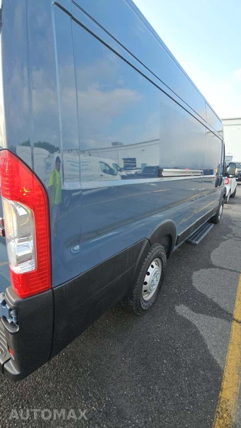 2021 Ram ProMaster 3500 Cargo Van High Roof 159.0" WB - miniatura 28