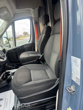 2021 Ram ProMaster 3500 Cargo Van High Roof 159.0" WB - miniatura 31