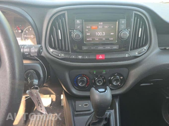 2021 Ram ProMaster City Cargo Van Tradesman 122.4" WB - miniatura 10