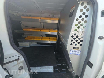 2021 Ram ProMaster City Cargo Van Tradesman 122.4" WB - miniatura 15