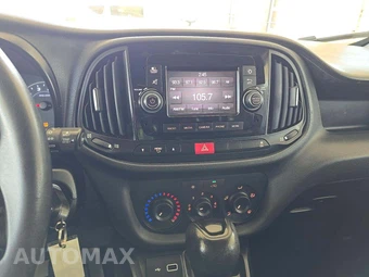 2021 Ram ProMaster City Cargo Van Tradesman 122.4" WB - miniatura 10