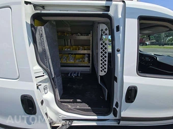 2021 Ram ProMaster City Cargo Van Tradesman 122.4" WB - miniatura 16
