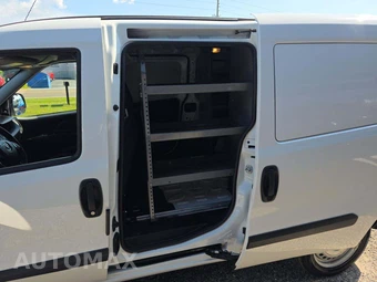 2021 Ram ProMaster City Cargo Van Tradesman 122.4" WB - miniatura 13