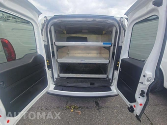 2021 Ram ProMaster City Cargo Van Tradesman SLT 122.4" WB - miniatura 14