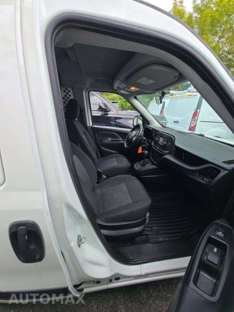 2021 Ram ProMaster City Cargo Van Tradesman SLT 122.4" WB - miniatura 18