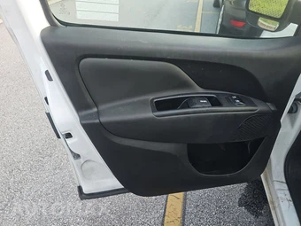 2021 Ram ProMaster City Cargo Van Tradesman SLT 122.4" WB - miniatura 9