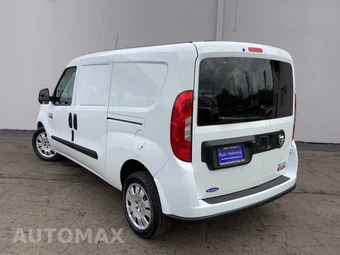 2021 Ram ProMaster City Cargo Van Tradesman SLT 122.4" WB - miniatura 3