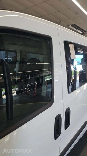 2021 Ram ProMaster City Wagon Minivan 122.4" WB - miniatura 33