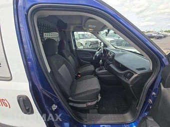 2021 Ram ProMaster City Wagon SLT Minivan 122.4" WB - miniatura 19