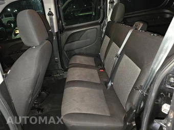 2021 Ram ProMaster City Wagon SLT Minivan 122.4" WB - miniatura 13