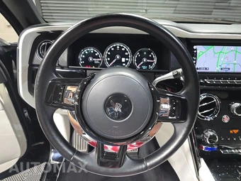 2021 Rolls-Royce Cullinan Black Badge – miniatura 10