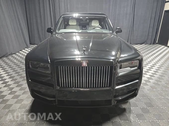 2021 Rolls-Royce Cullinan Black Badge – miniatura 2