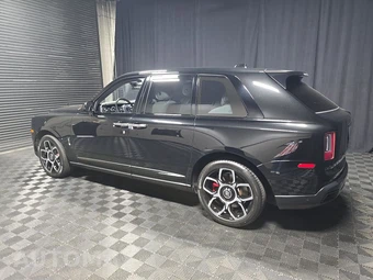 2021 Rolls-Royce Cullinan Black Badge – miniatura 6