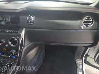 2021 Rolls-Royce Cullinan – miniatura 16