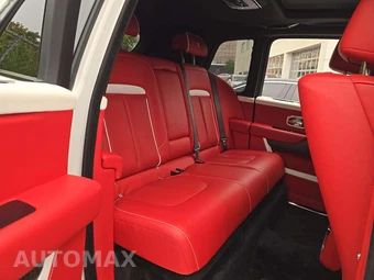 2021 Rolls-Royce Cullinan – miniatura 16