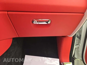 2021 Rolls-Royce Cullinan – miniatura 19
