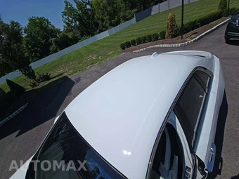 2021 Rolls-Royce Ghost – miniatura 12