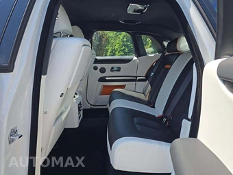 2021 Rolls-Royce Ghost – miniatura 13