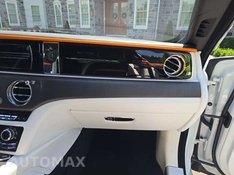 2021 Rolls-Royce Ghost – miniatura 19