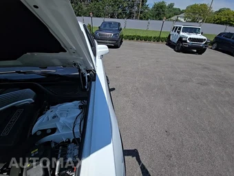 2021 Rolls-Royce Ghost – miniatura 22