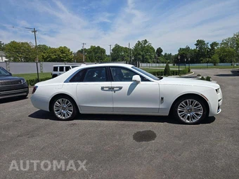 2021 Rolls-Royce Ghost – miniatura 4