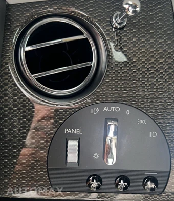 2021 Rolls-Royce Wraith - miniatura 9